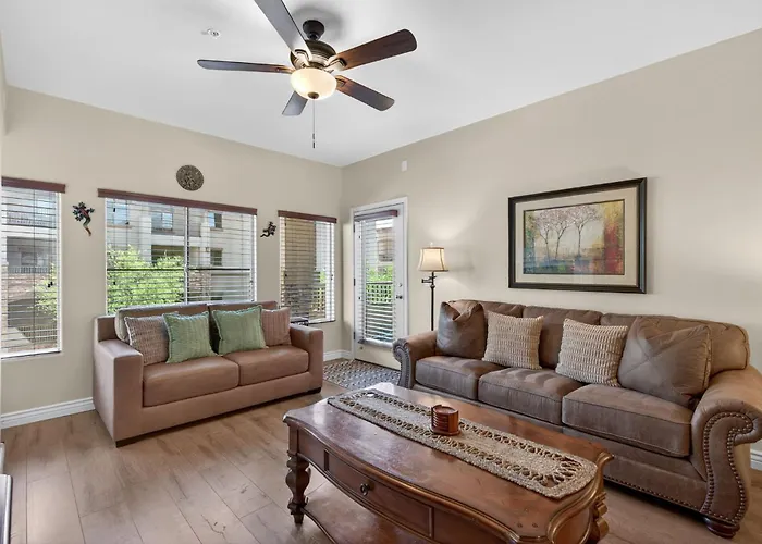 Resort-style At Toscana Of Desert Ridge