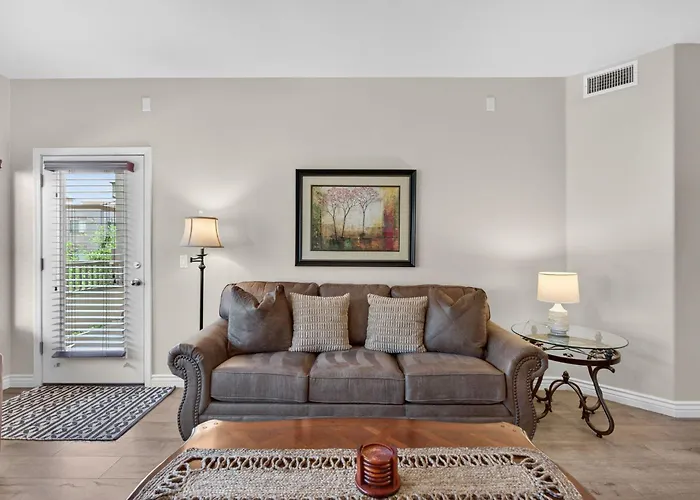 Resort-style At Toscana Of Desert Ridge